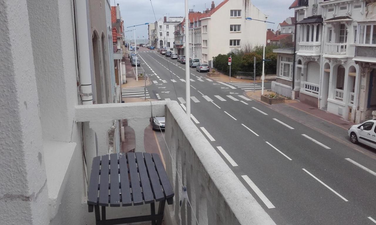 ブレ・デューンBeau T2 A 200 M Plage Proche Commerces Et Restaurantsアパートメント エクステリア 写真
